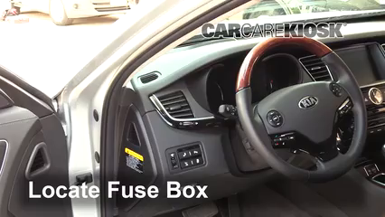 2017 Kia K900 V6 Premium 3.8L V6 Fuse (Interior) Replace